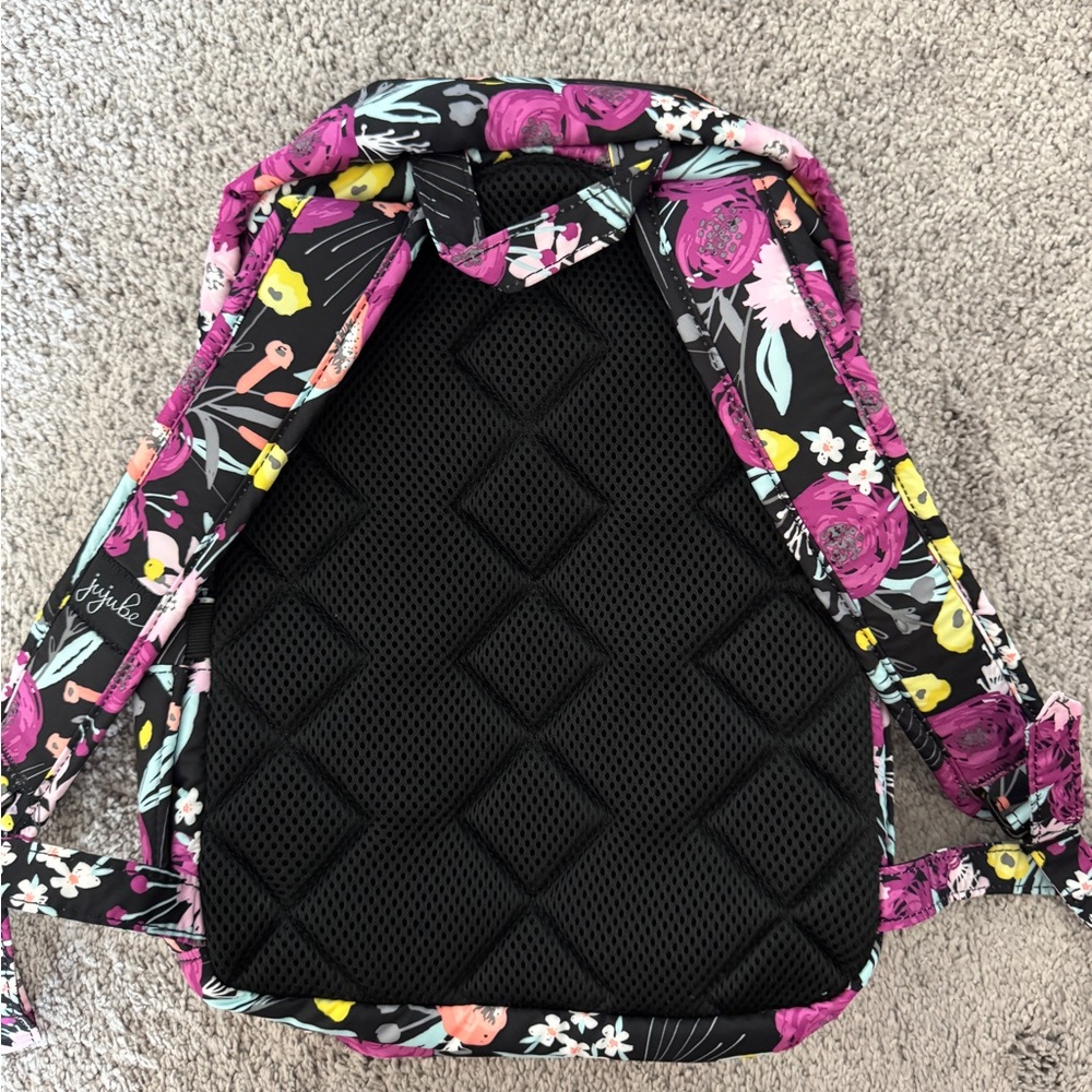Jujube MiniBe Backpack - Picture 2 of 3